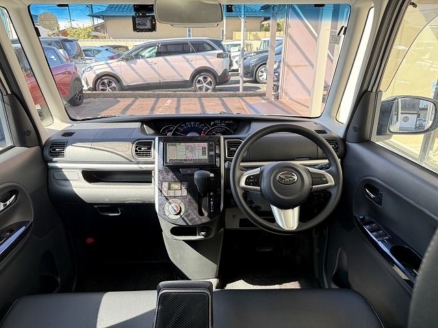 DAIHATSU TANTO CUSTOM 2019 Image 31