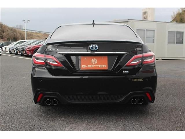 TOYOTA CROWN SEDAN HYBRID 2019 Image 31