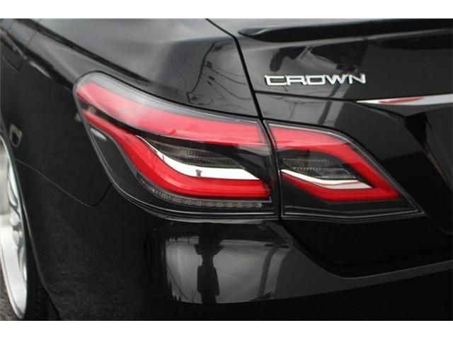 TOYOTA CROWN SEDAN HYBRID 2019 Image 31