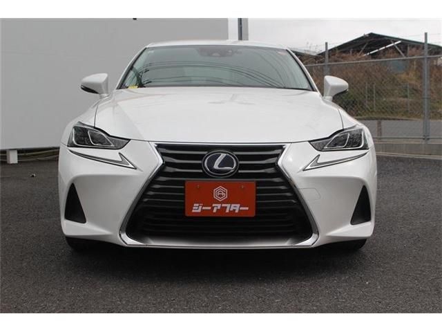 TOYOTA LEXUS IS300H 2017 Image 31