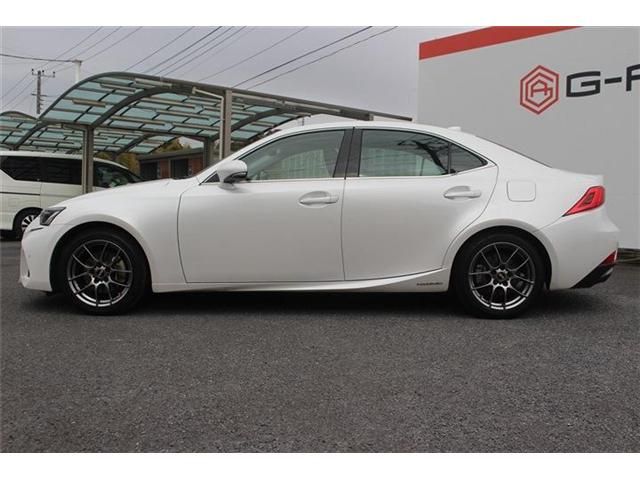 TOYOTA LEXUS IS300H 2017 Image 31