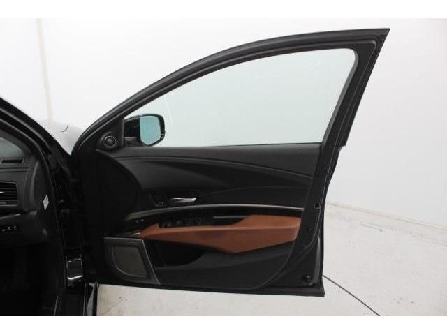 HONDA LEGEND HYBRID 2015 Image 31