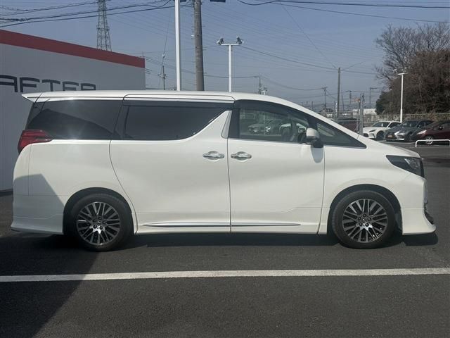 TOYOTA ALPHARD 2015 Image 31