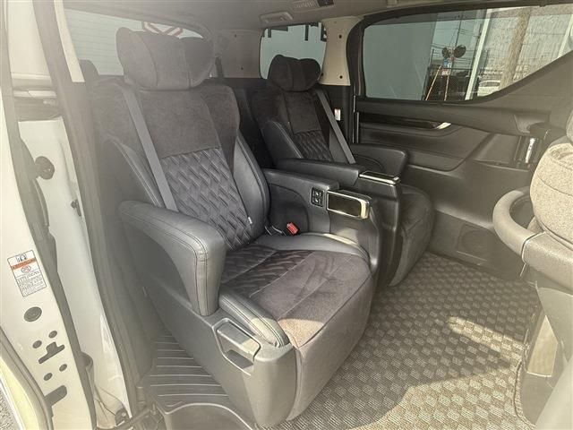 TOYOTA ALPHARD 2015 Image 31