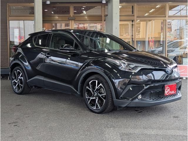 TOYOTA C-HR 2018 Image 31