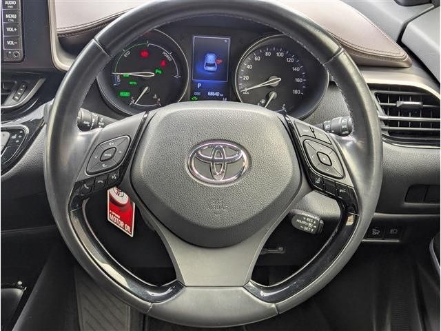 TOYOTA C-HR 2018 Image 31