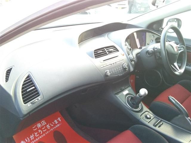 HONDA CIVIC HATCHBACK 2011 Image 31