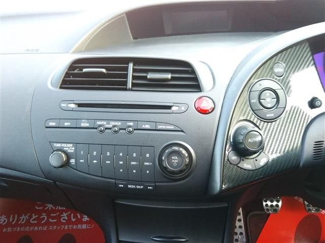 HONDA CIVIC HATCHBACK 2011 Image 31