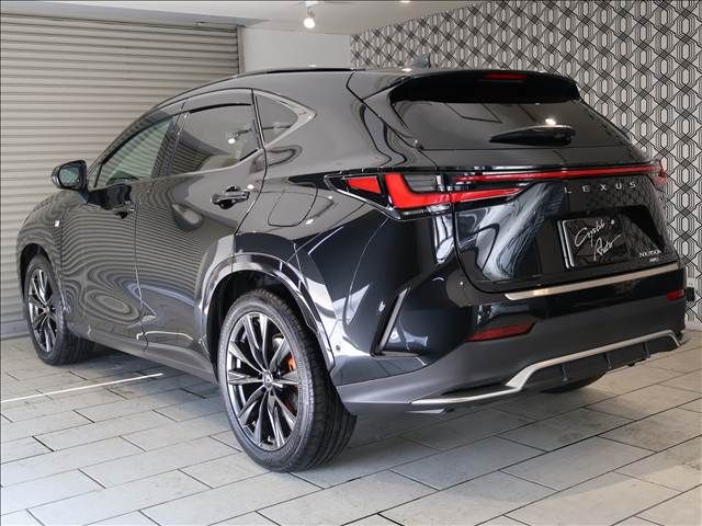 TOYOTA LEXUS NX350H AWD 2023 Image 31