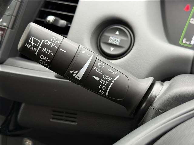 HONDA FIT E:HEV 2023 Image 31