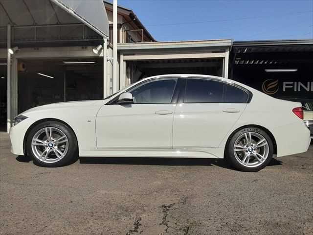 BMW 3SERIES SEDAN 2017 Image 31