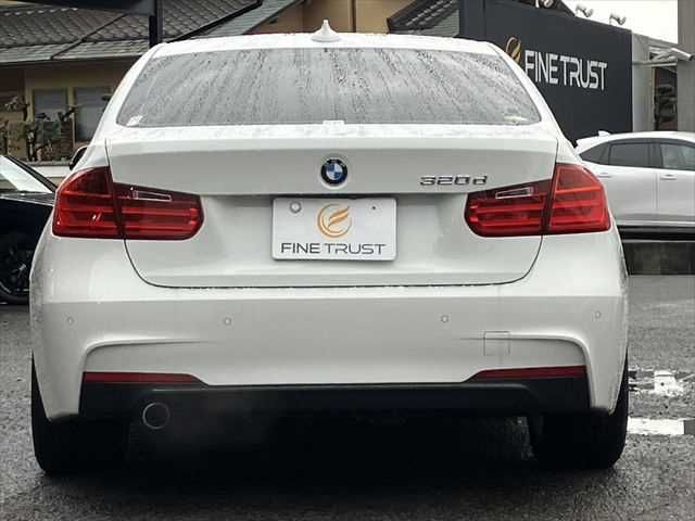 BMW 3SERIES SEDAN 2013 Image 31