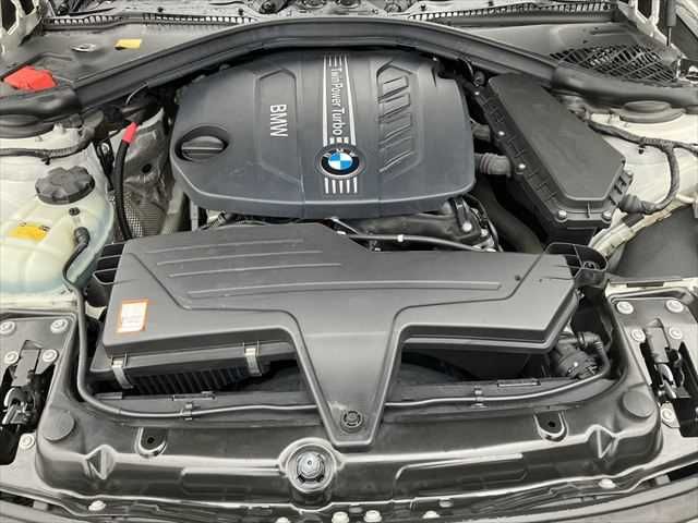 BMW 3SERIES SEDAN 2013 Image 31