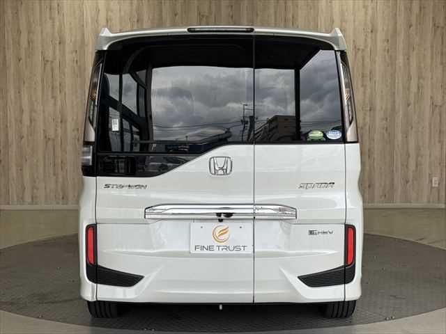 HONDA STEPWAGON E:HEV SPAD 2021 Image 31