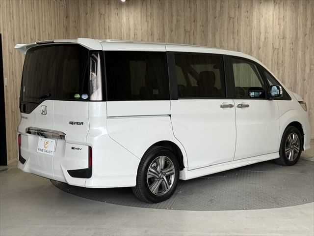 HONDA STEPWAGON E:HEV SPAD 2021 Image 31