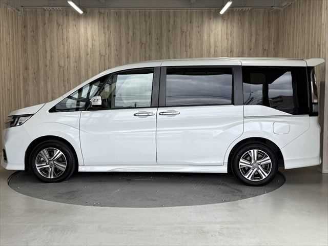 HONDA STEPWAGON E:HEV SPAD 2021 Image 31