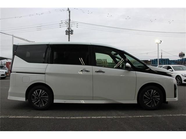 NISSAN SERENA  WG 2024 Image 31