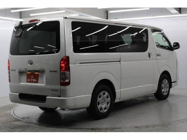 TOYOTA HIACE VAN 2WD 2016 Image 31