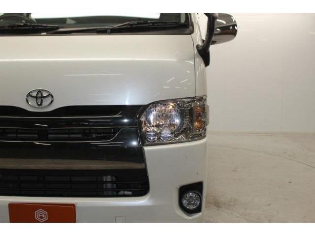 TOYOTA HIACE VAN 2WD 2016 Image 31