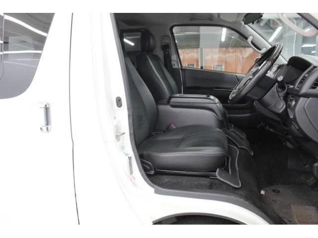 TOYOTA HIACE VAN 2WD 2016 Image 31