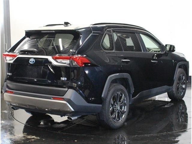 TOYOTA RAV4 HYBRID 4WD 2022 Image 31