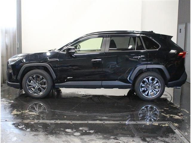 TOYOTA RAV4 HYBRID 4WD 2022 Image 31