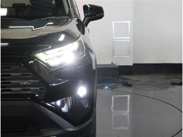 TOYOTA RAV4 HYBRID 4WD 2022 Image 31