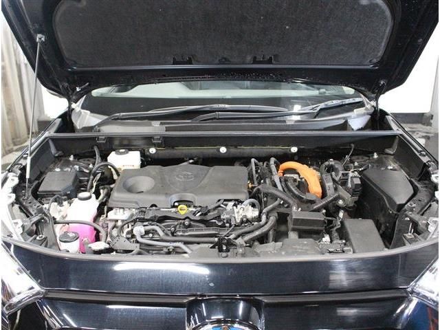 TOYOTA RAV4 HYBRID 4WD 2022 Image 31