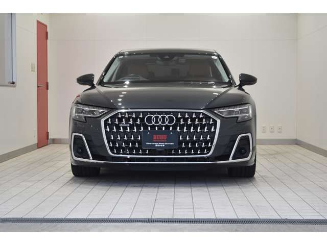 AUDI A8 2023 Image 31