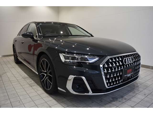 AUDI A8 2023 Image 31