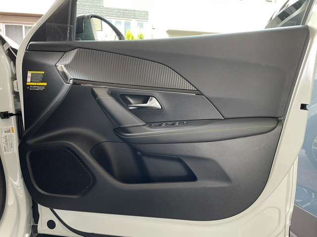 PEUGEOT E-2008 2022 Image 31