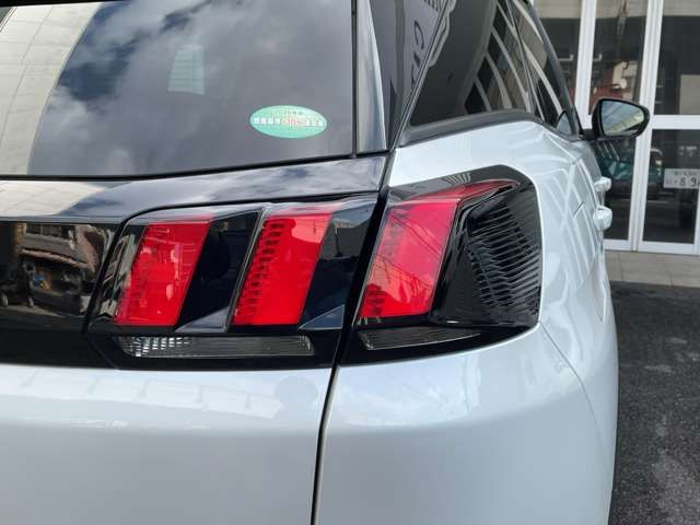 PEUGEOT 3008 2021 Image 31