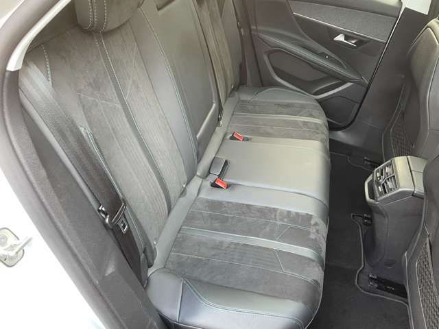 PEUGEOT 3008 2021 Image 31