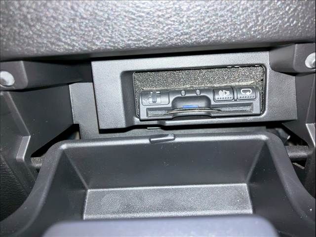 NISSAN SERENA  WG 2021 Image 31