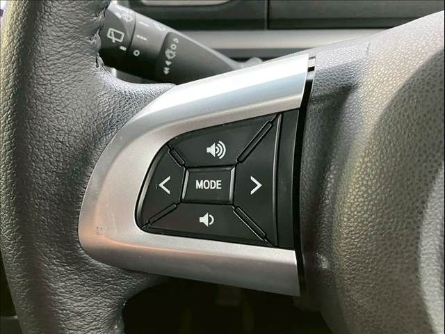 DAIHATSU TANTO CUSTOM 4WD 2015 Image 31