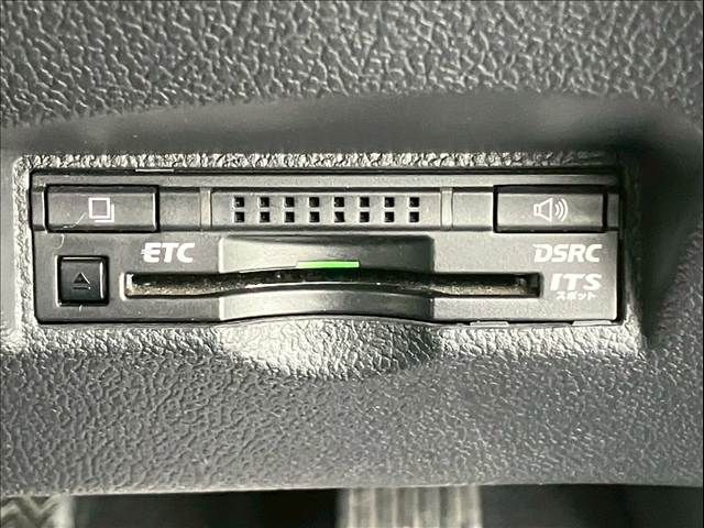 TOYOTA PRIUS 2016 Image 31