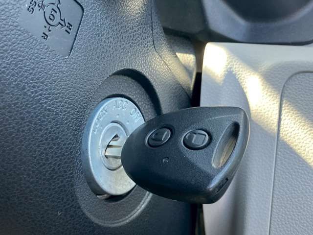 DAIHATSU MIRA E:S 2023 Image 31