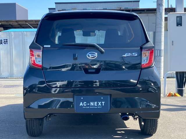 DAIHATSU MIRA E:S 2023 Image 31