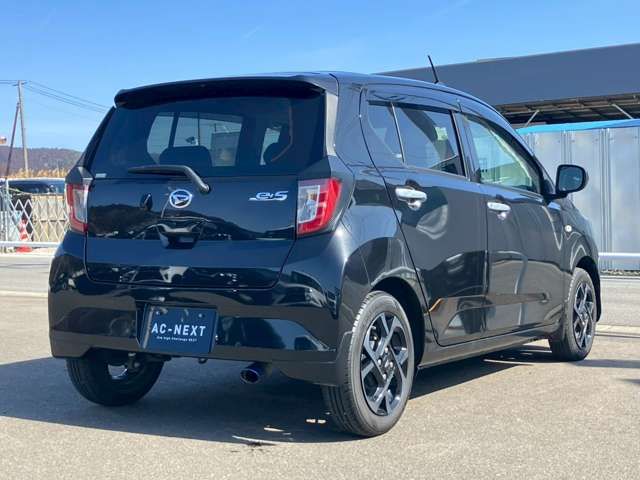 DAIHATSU MIRA E:S 2023 Image 31