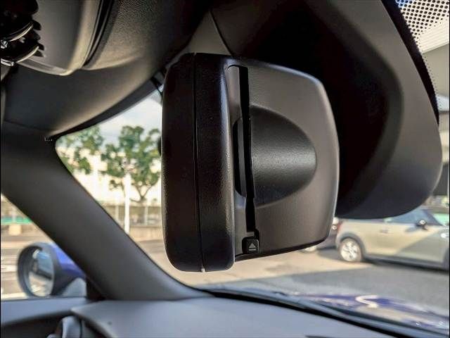 BMW MINI COOPER S OPEN 2018 Image 31