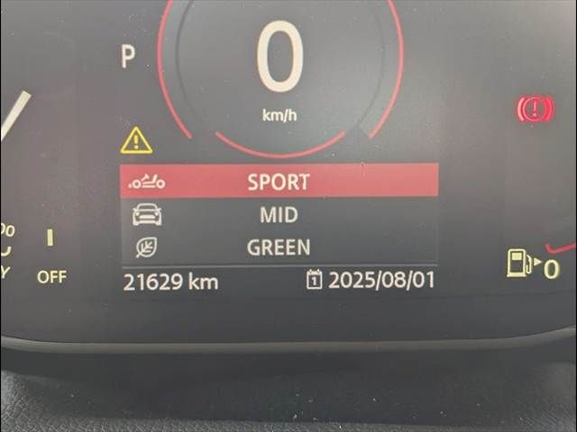 BMW MINI COOPER SD 5DOOR 2022 Image 31