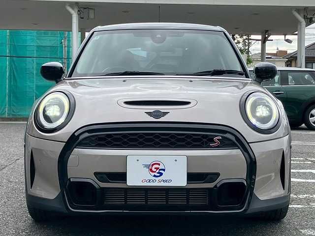 BMW MINI COOPER SD 5DOOR 2022 Image 31