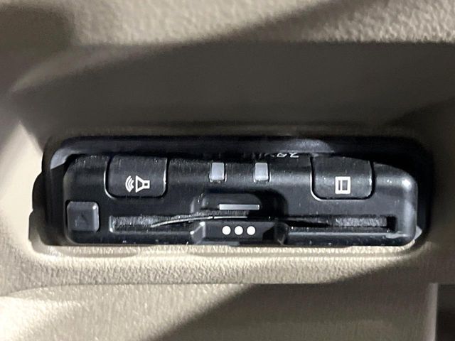 HONDA N BOX JOY 2024 Image 31