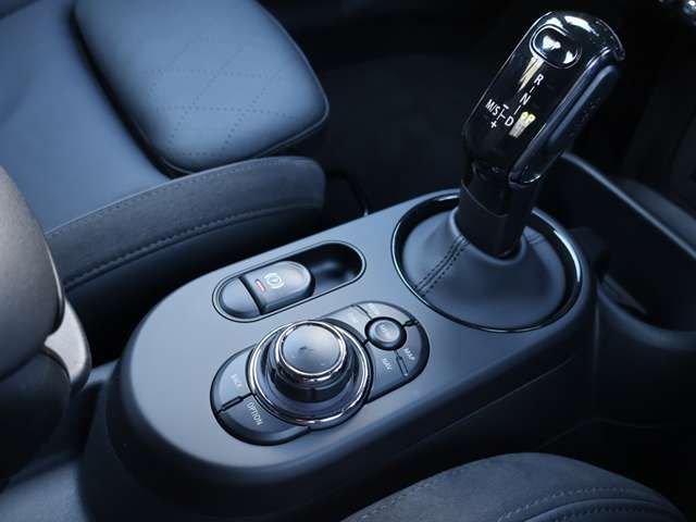 BMW MINI COOPER S OPEN 2023 Image 31