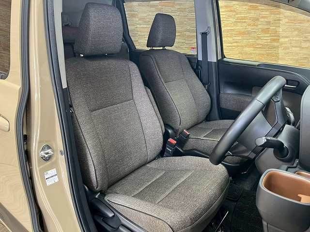 TOYOTA SIENTA HYBRID 2023 Image 31