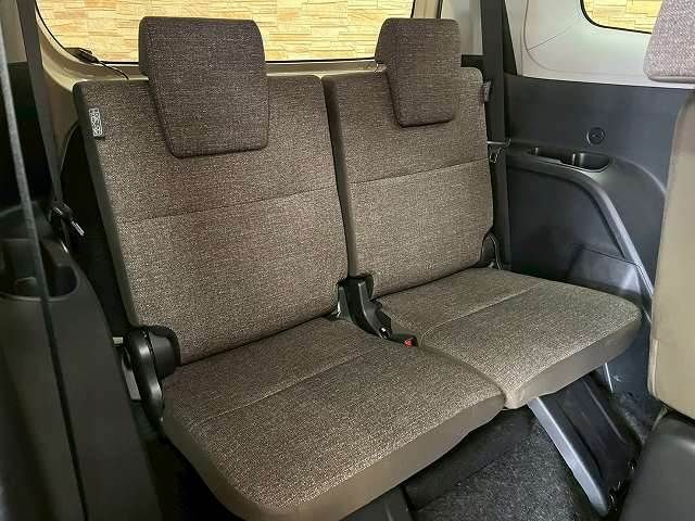 TOYOTA SIENTA HYBRID 2023 Image 31