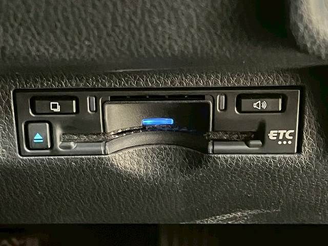 TOYOTA SIENTA HYBRID 2023 Image 31