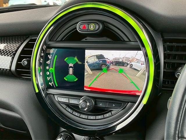 BMW MINI COOPER S 2019 Image 31