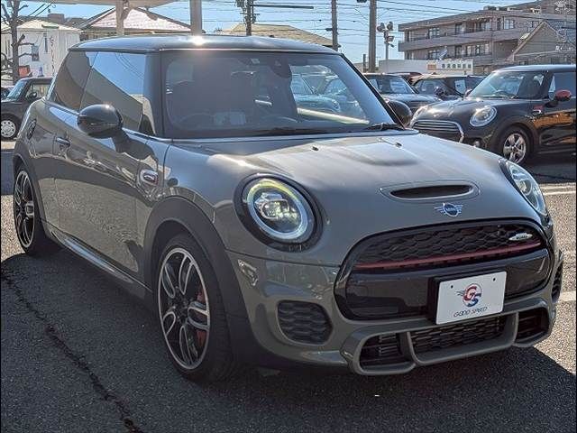 BMW MINI 2019 Image 31