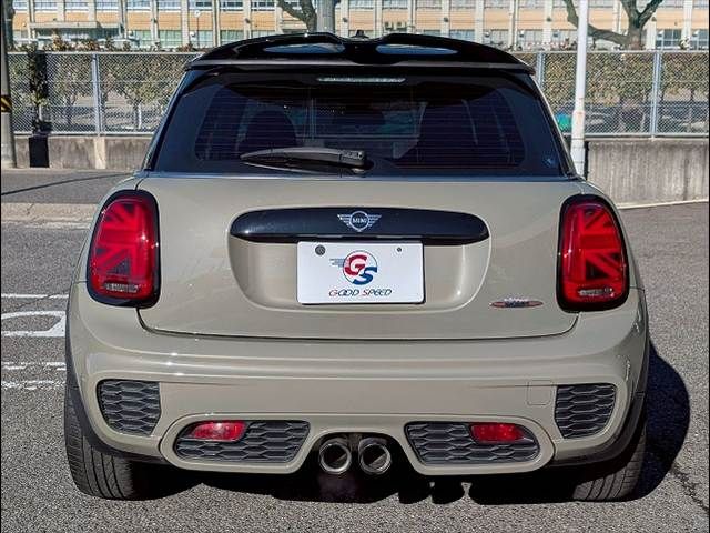 BMW MINI 2019 Image 31